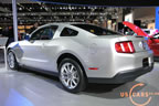 mustang_autoshow_k9.jpg (152kb)