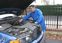 Mike &uuml;berpr&uuml;ft Motor