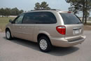 town-country-lx-2003-g.jpg (36kb)