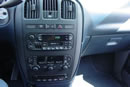 grand-caravan-es-02-l.JPG (29kb)